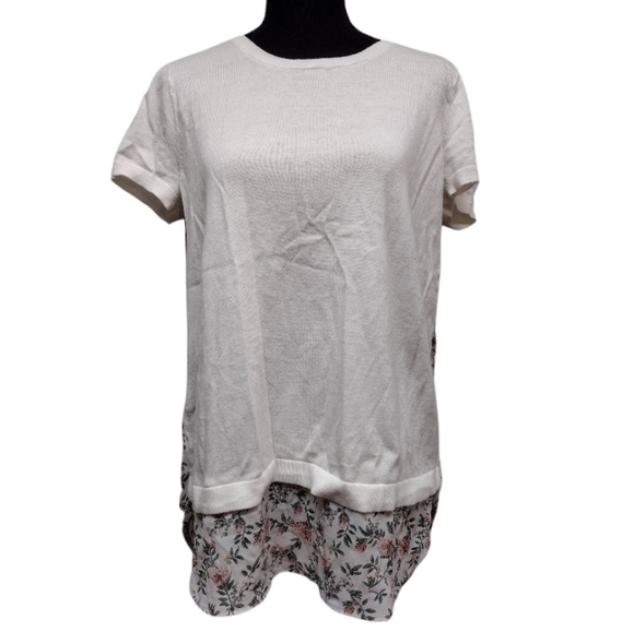 LOFT Tops - Loft solid cotton front top with floral pattern back NWT